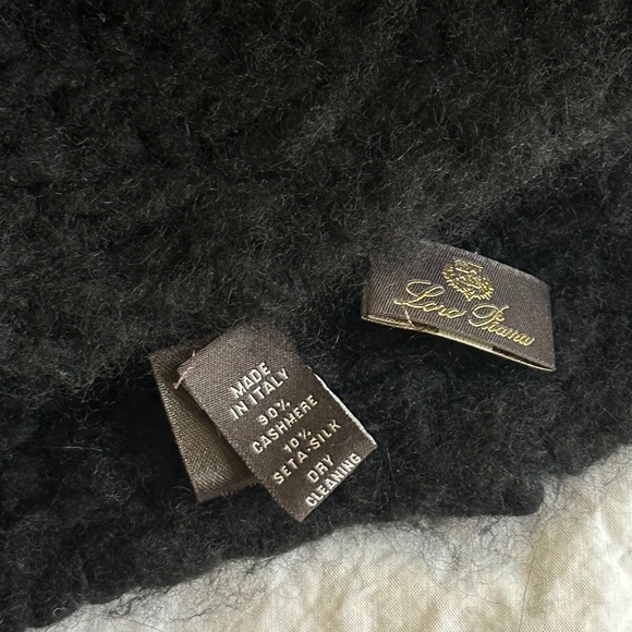 Loro Piana Black Cashmere Fringe Maidar Scarf - Picture 3 of 5